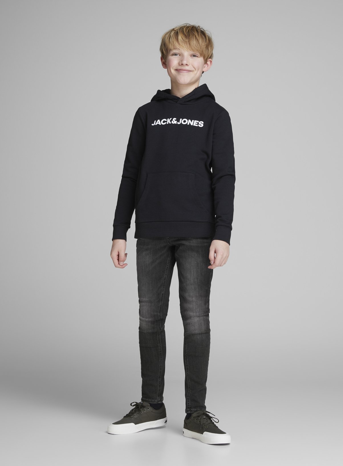 junior black skinny jeans